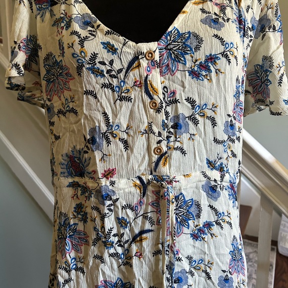 ASOS short sleeve cream and blue paisley floral dress size 6-NWT - Picture 2 of 7
